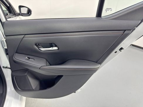 Used 2023 Nissan Sentra SR w/ Midnight Edition Package image 36