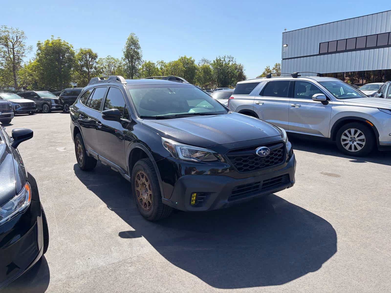 Used 2021 Subaru Outback Onyx Edition XT AWD/4WD image 1