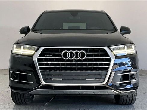 Used 2017 Audi Q7 3.0T Prestige w/ Prestige Package image 5