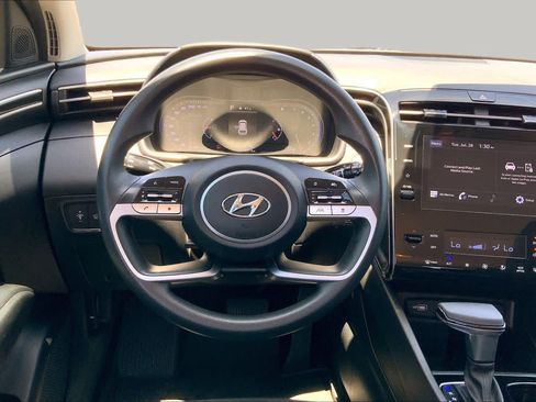 Used 2024 Hyundai Tucson SEL FWD image 6