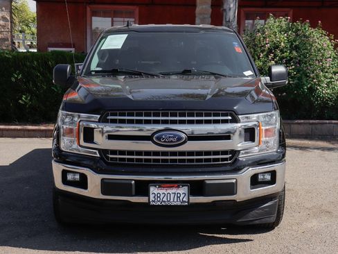 Used 2018 Ford F150 XLT w/ Equipment Group 302A Luxury image 3