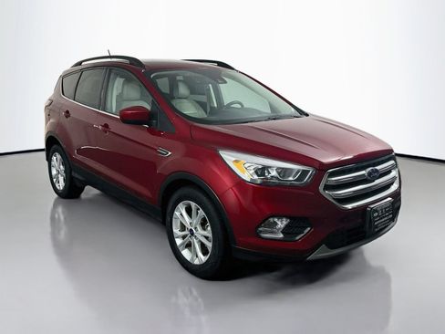 Used 2018 Ford Escape SEL w/ Ford Safe & Smart Package FWD image 1