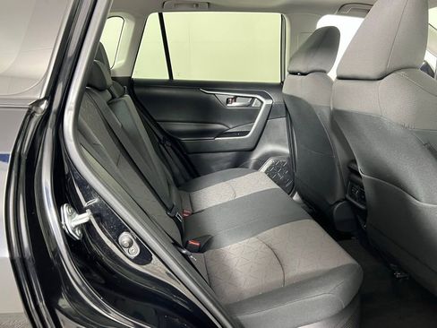 Used 2024 Toyota RAV4 XLE image 29