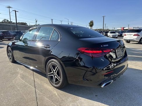 Used 2025 Mercedes-Benz C 300 Sedan image 7