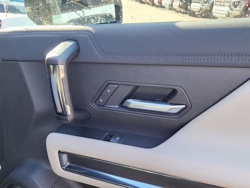 New 2026 GMC Hummer EV SUV image 45