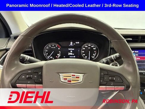 Used 2020 Cadillac XT6 Premium Luxury AWD/4WD image 28