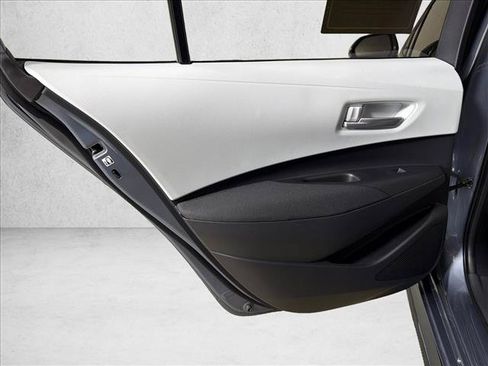 Used 2026 Toyota Corolla SE FWD image 21