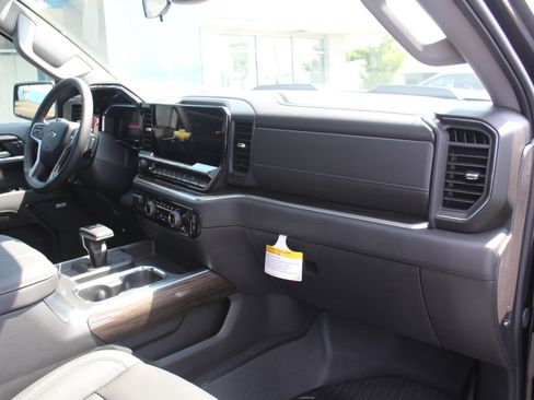 New 2026 Chevrolet Silverado 1500 LT Trail Boss w/ Convenience Package II AWD/4WD image 15