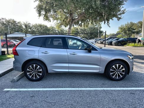 Used 2025 Volvo XC60 B5 Plus AWD/4WD image 10