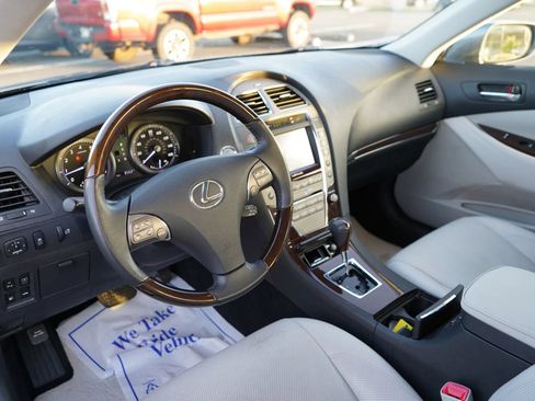 Used 2012 Lexus ES 350 FWD image 9