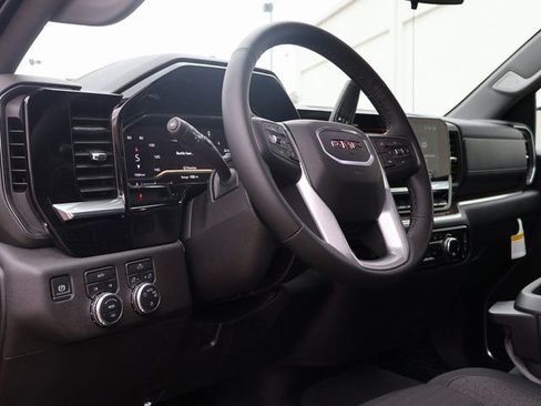 New 2025 GMC Sierra 1500 SLE w/ Preferred Package AWD/4WD image 19