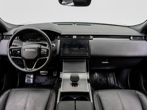 Used 2024 Land Rover Range Rover Velar Dynamic SE image 17