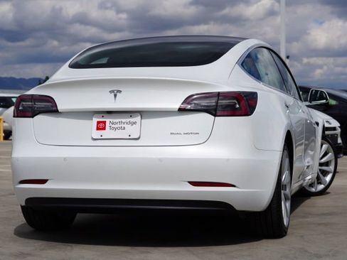 Used 2019 Tesla Model 3 Long Range image 6