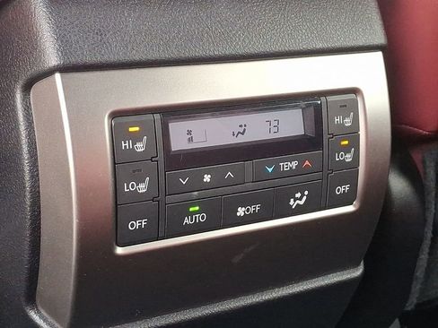 Used 2023 Lexus GX 460 Premium image 11