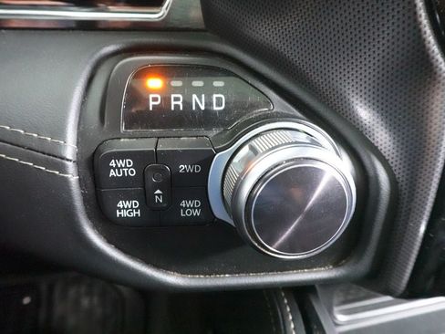 Used 2022 RAM 1500 Limited AWD/4WD image 16