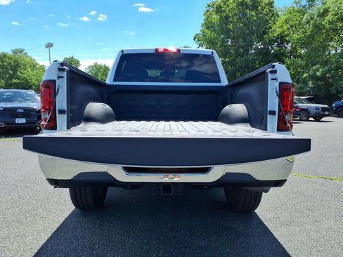 Used 2025 RAM 2500 Big Horn AWD/4WD image 17