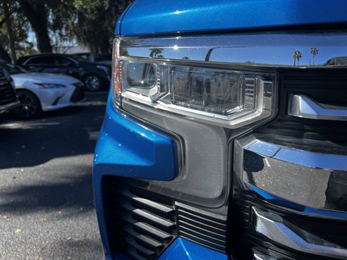 Used 2022 Chevrolet Silverado 1500 LTZ image 12