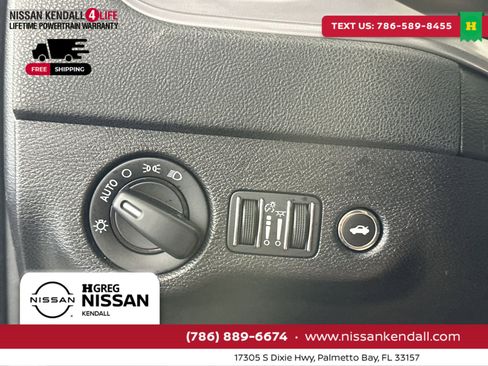 Used 2023 Dodge Charger SXT image 22