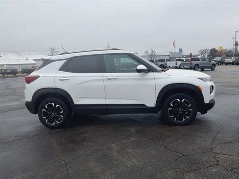 Used 2023 Chevrolet TrailBlazer LT image 25