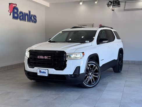 Certified 2023 GMC Acadia SLT w/ Elevation Edition AWD/4WD image 2