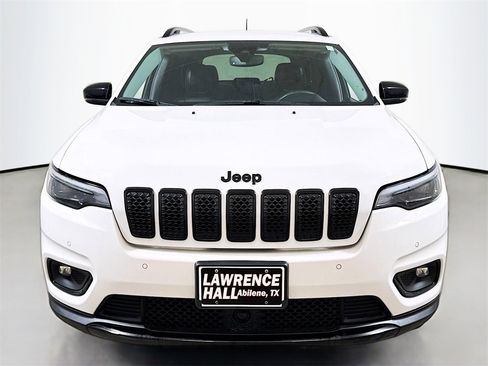 Used 2023 Jeep Cherokee Altitude Lux image 2
