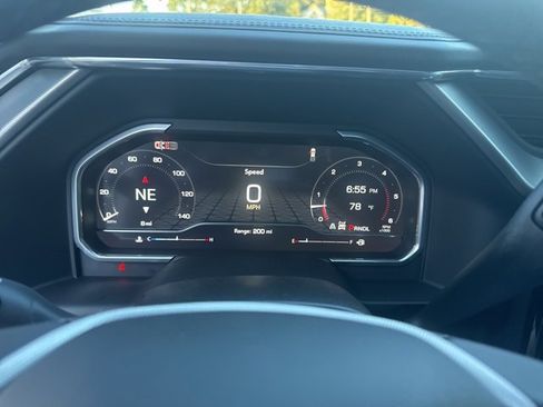 New 2025 GMC Sierra 2500 Denali w/ Denali Reserve Package image 21