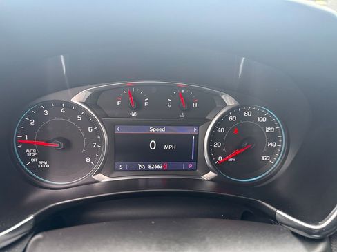 Used 2019 Chevrolet Equinox Premier image 18