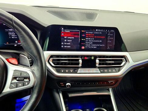 Used 2023 BMW M4 xDrive Competition AWD/4WD image 18