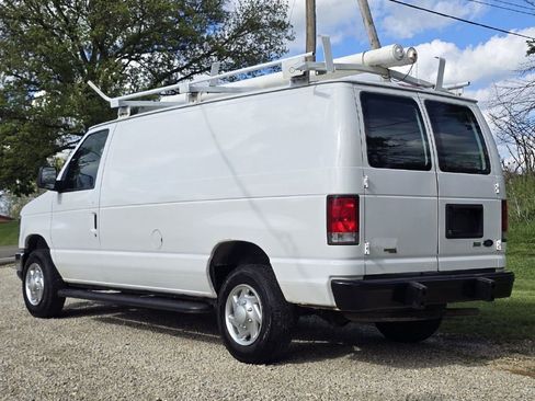 Used 2014 Ford E-250 and Econoline 250 w/ Power Group RWD image 4