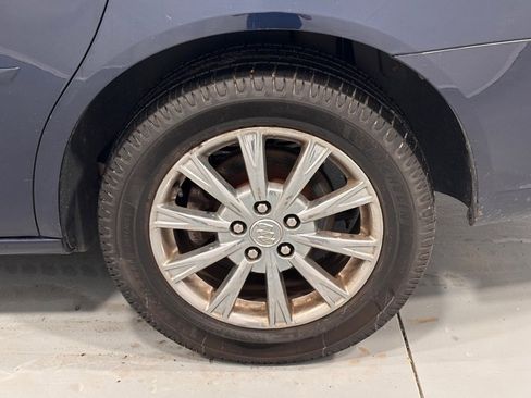Used 2009 Buick Lucerne CXL w/ Driver Confidence Package image 30