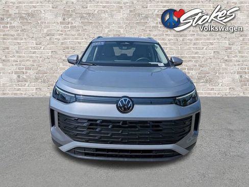 Certified 2025 Volkswagen Tiguan S FWD image 9