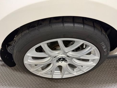 Used 2012 Ford Mustang GT Premium w/ Electronics Pkg RWD image 16