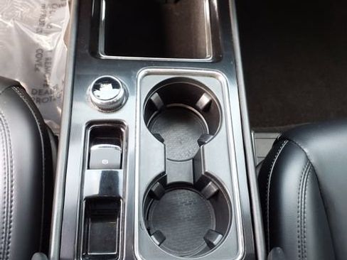 Used 2021 Lincoln Corsair AWD image 30
