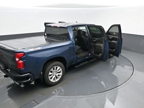 Used 2019 Chevrolet Silverado 1500 Custom w/ Custom Value Package AWD/4WD image 23