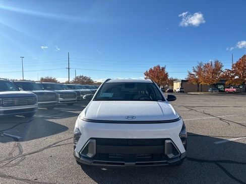 New 2026 Hyundai Kona SEL Premium image 2