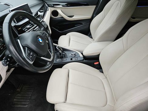 Used 2022 BMW X2 sDrive28i w/ Convenience Package image 12