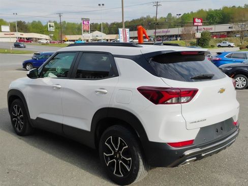 Used 2022 Chevrolet TrailBlazer ACTIV w/ Convenience Package image 7