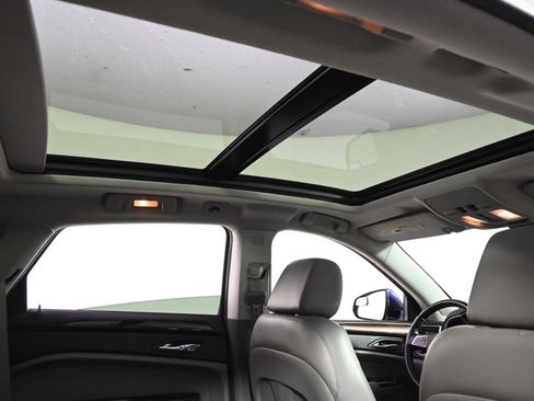 Used 2012 Cadillac SRX Premium image 17
