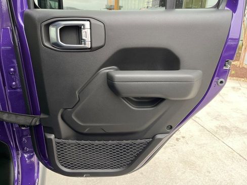 New 2026 Jeep Wrangler Unlimited Rubicon w/ Technology Group image 25