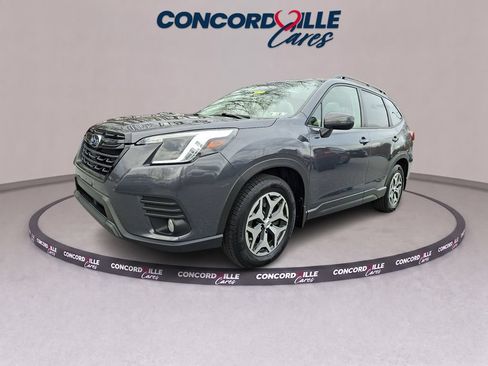 Certified 2023 Subaru Forester Premium AWD/4WD image 4