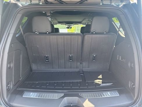 New 2026 GMC Yukon AT4 AWD/4WD image 14