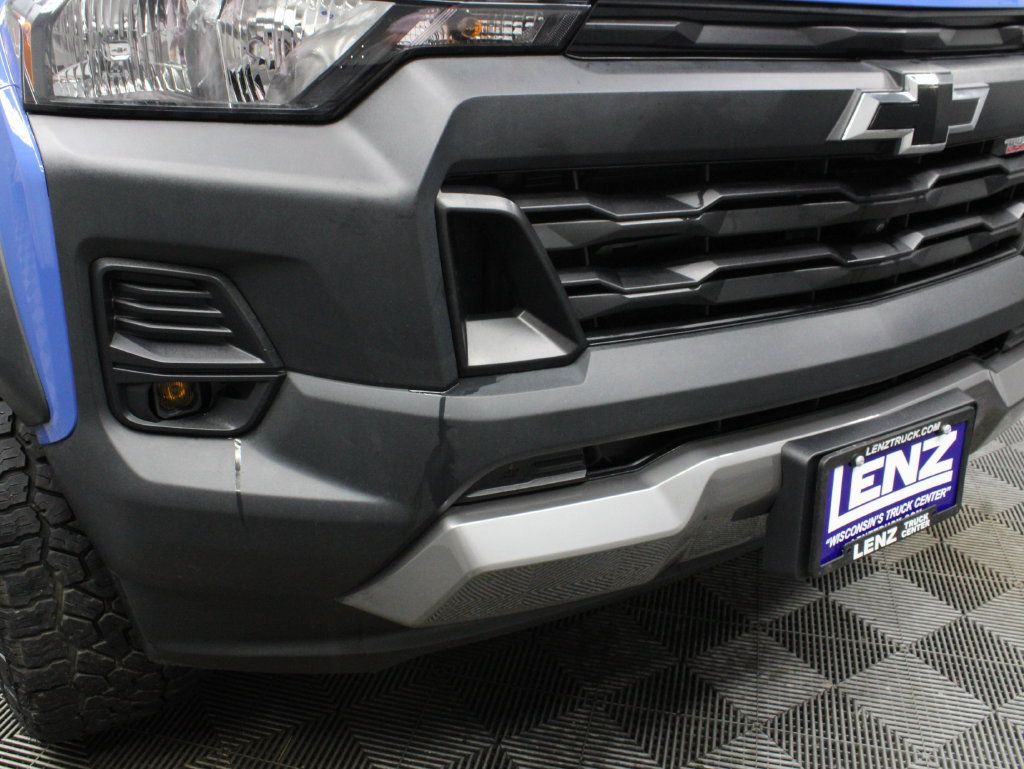 Used 2025 Chevrolet Colorado Trail Boss w/ Midnight Edition AWD/4WD image 56