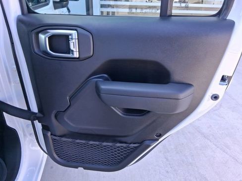 New 2026 Jeep Gladiator Sport image 22