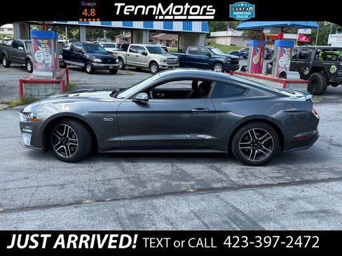Used 2019 Ford Mustang GT RWD image 8