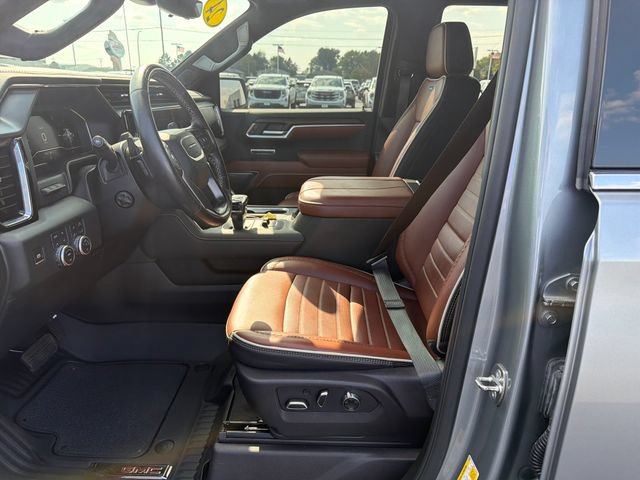 Used 2024 GMC Sierra 1500 Denali Ultimate AWD/4WD image 11