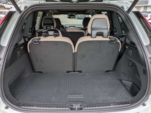 New 2026 Volvo XC90 T8 Core w/ Protection Package Premier AWD/4WD image 13