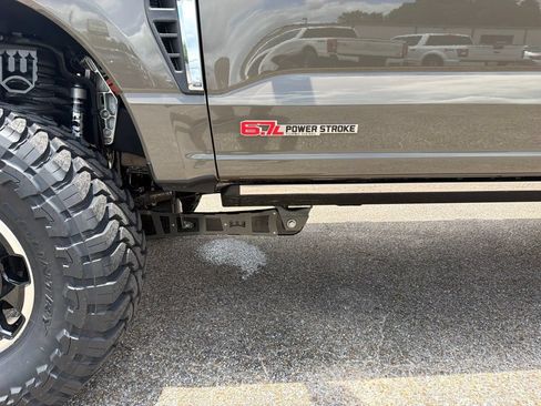 New 2026 Ford F250 Platinum w/ Platinum Plus Package AWD/4WD image 12