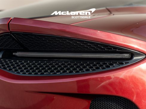 Used 2023 McLaren GT image 16