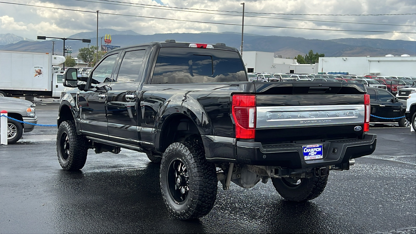 Used 2022 Ford F350 Platinum AWD/4WD image 7