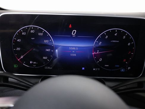 Used 2026 Mercedes-Benz GLC 300 4MATIC image 23